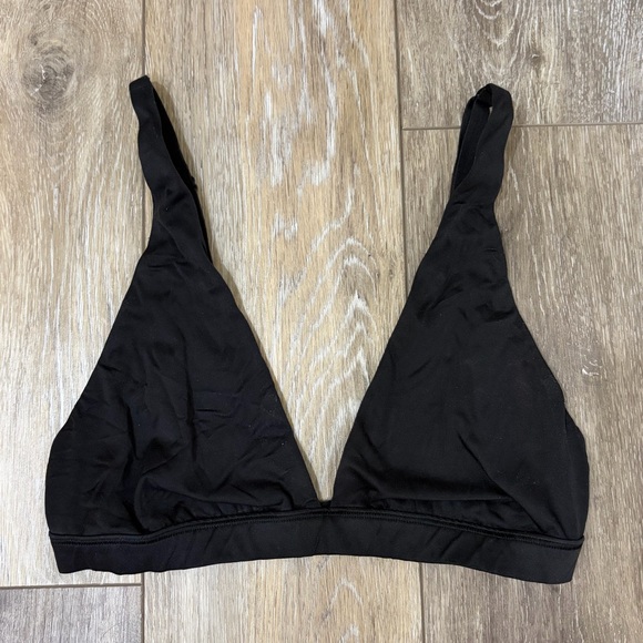 Lululemon Wundermost Ultra-Soft Nulu Triangle Bralette - Picture 4 of 11